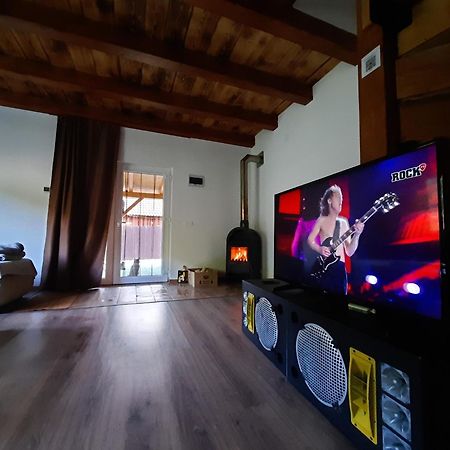 Mountain Cozy Home Sub Cetate 外观 照片
