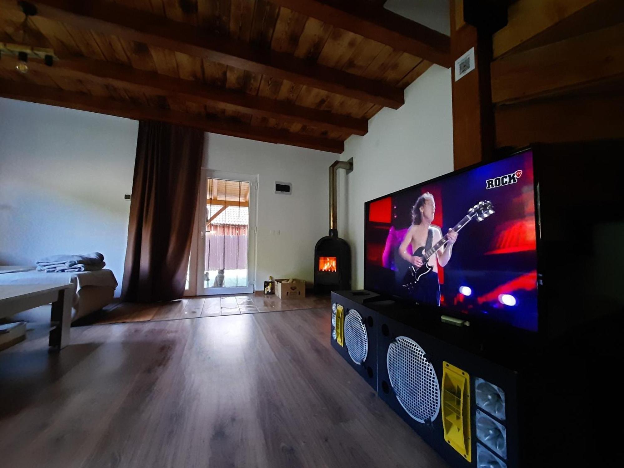 Mountain Cozy Home Sub Cetate 外观 照片
