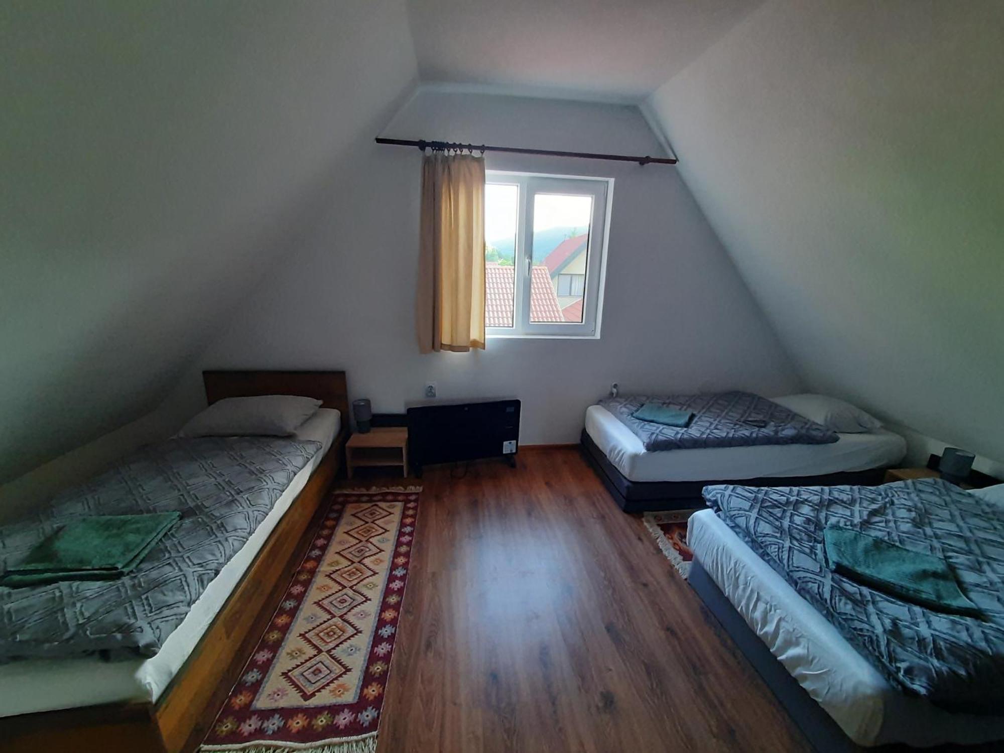 Mountain Cozy Home Sub Cetate 外观 照片
