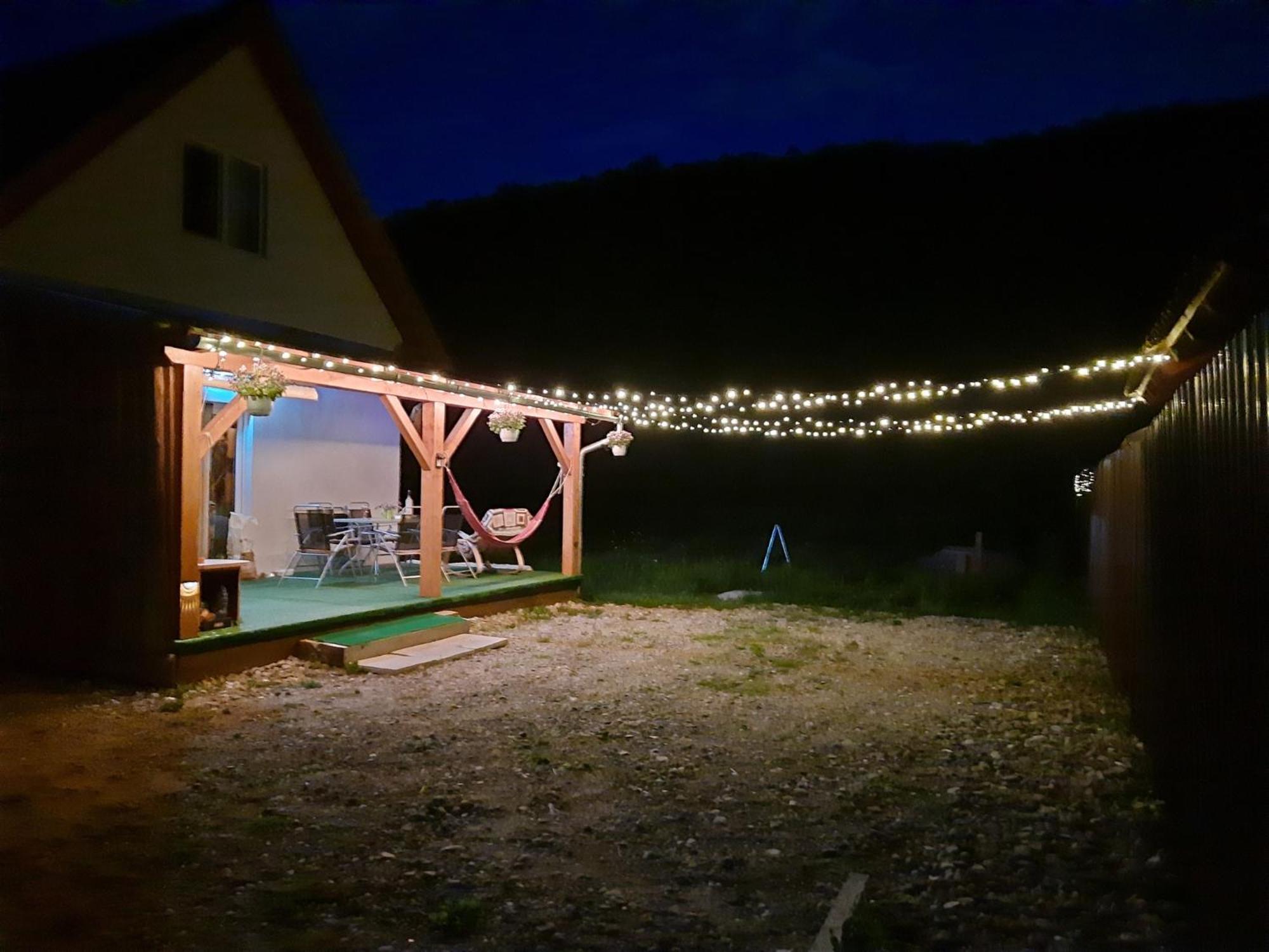 Mountain Cozy Home Sub Cetate 外观 照片