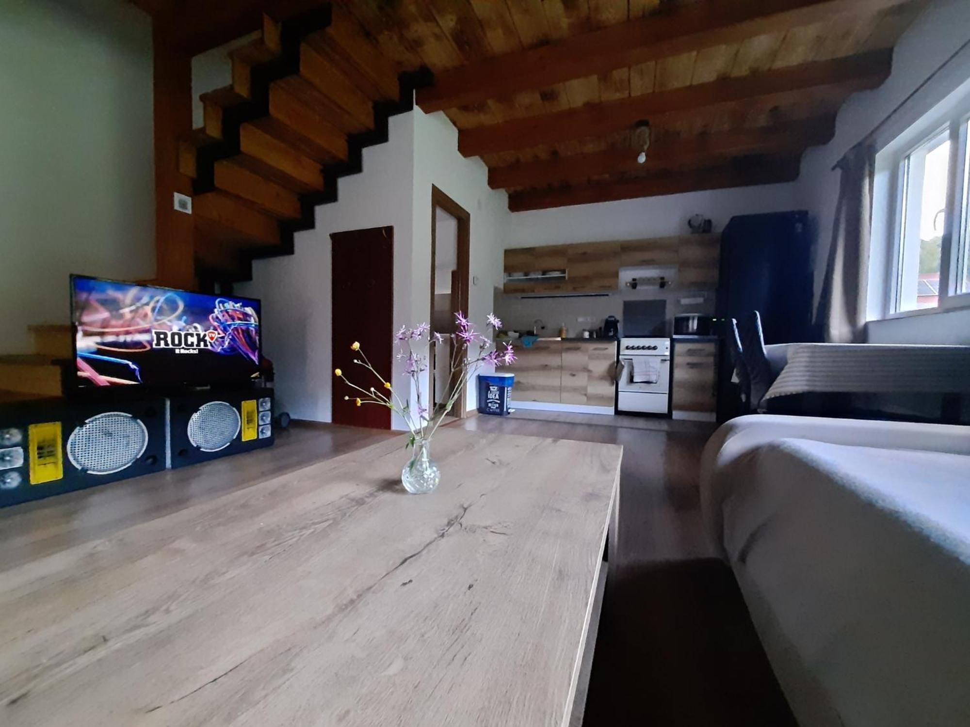 Mountain Cozy Home Sub Cetate 外观 照片
